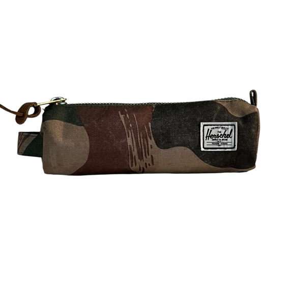 Herschel Supply Company Handbags - Herschel Pencil Case - Woodland Camo